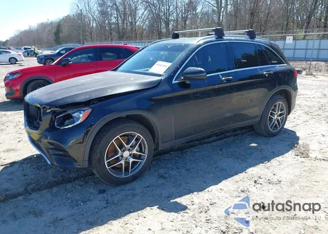 2016 Mercedes-Benz Glc 300 z USA, uszkodzony, nr VIN WDC0G4JB0GF083787